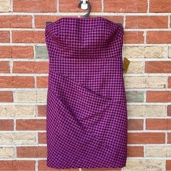 Ali Ro Dresses & Skirts - Ali Ro Strapless NWT Wool Purple Black Gingham Mini Dress 👗
